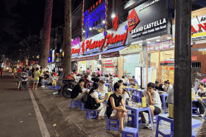 Chè Ý Phương quận 10