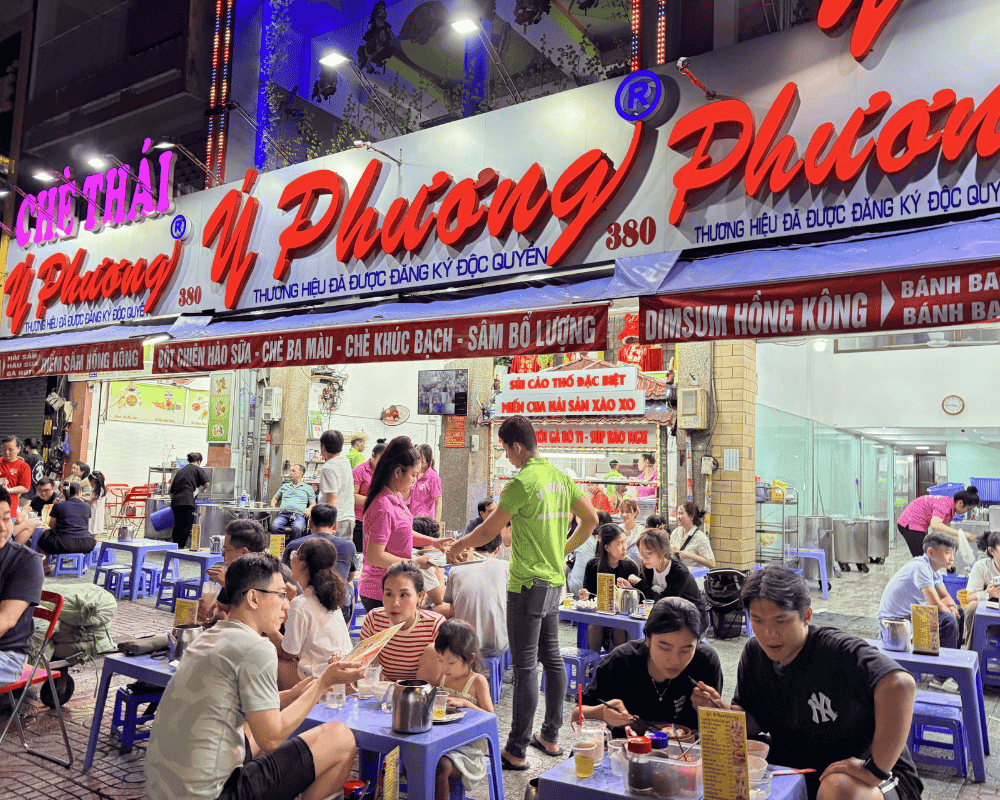 Chè Ý Phương quận 10