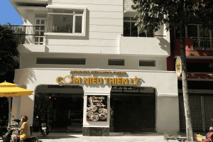 Cơm niêu Thiên Lý