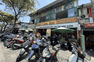 Bún riêu tóp mỡ mọc giòn Cô Hương Béo - Quận 1