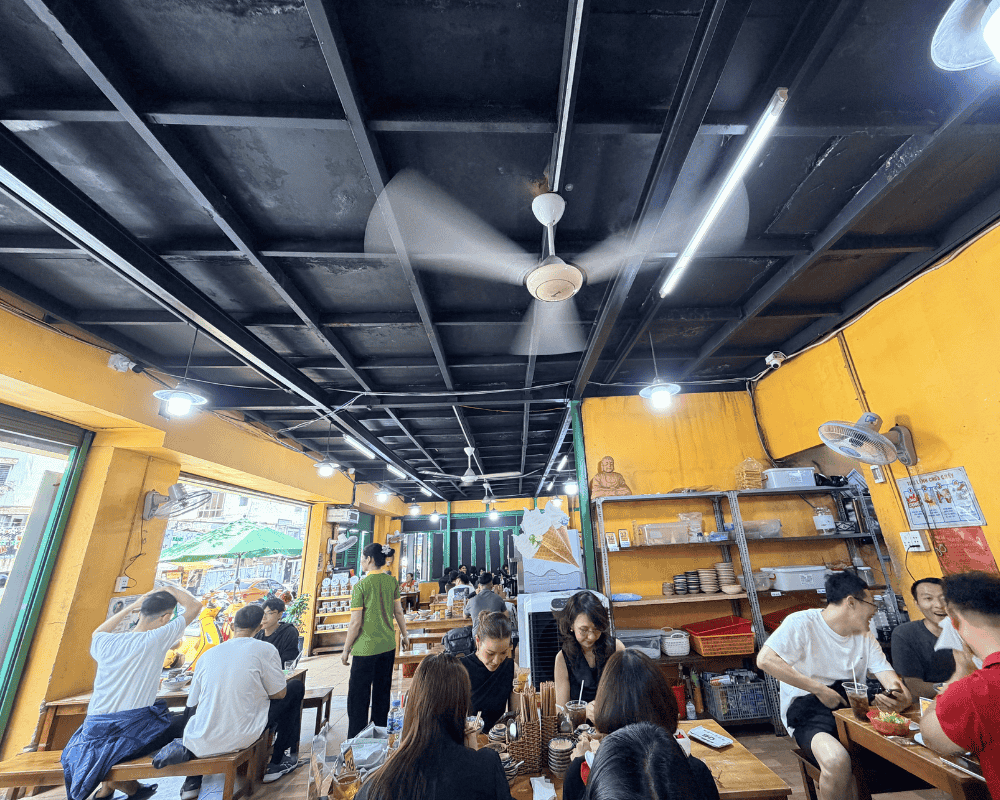 Bún riêu tóp mỡ mọc giòn Cô Hương Béo - Quận 1