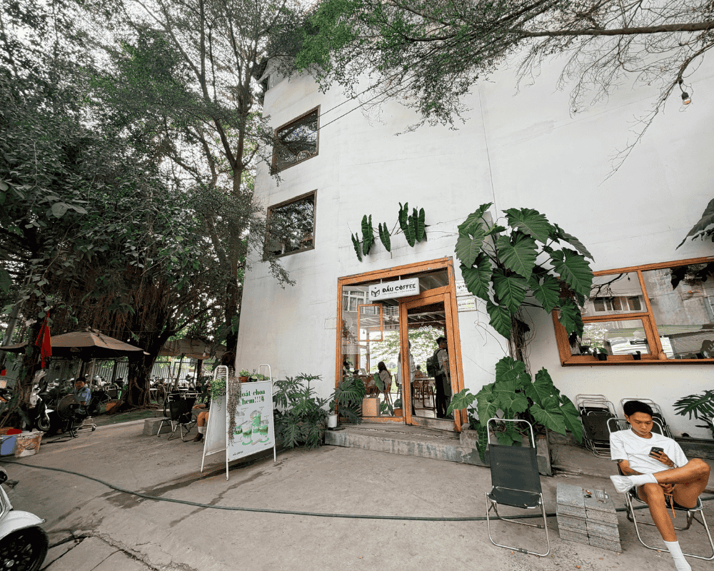 Đẩu Home Cafe Bình Lợi không gian mở, view sông, mở 24/7