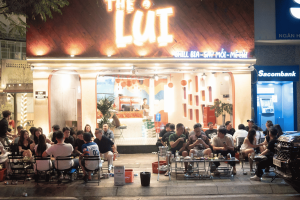 The Lủi quận 1 Không gian hiện đại, đồ ăn chỉn chu